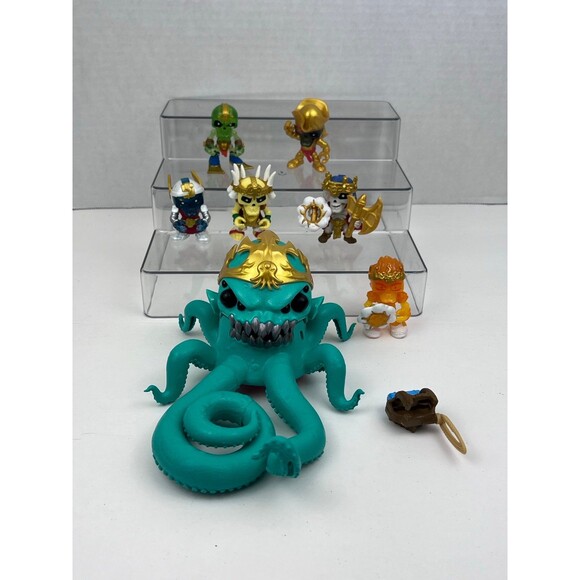 Treasure X Sunken Gold Pirate Ship Squid Kings and Figures - Picture 1 of 5